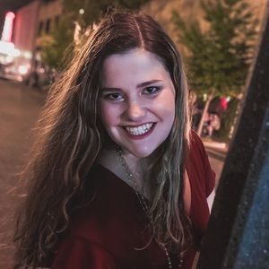 Meet your Posher, Kayla